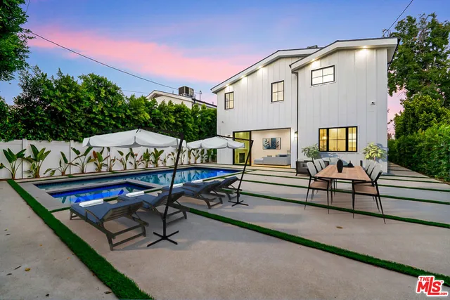 $17,995 | 4539 Longridge Avenue, Sherman Oaks, CA 91423