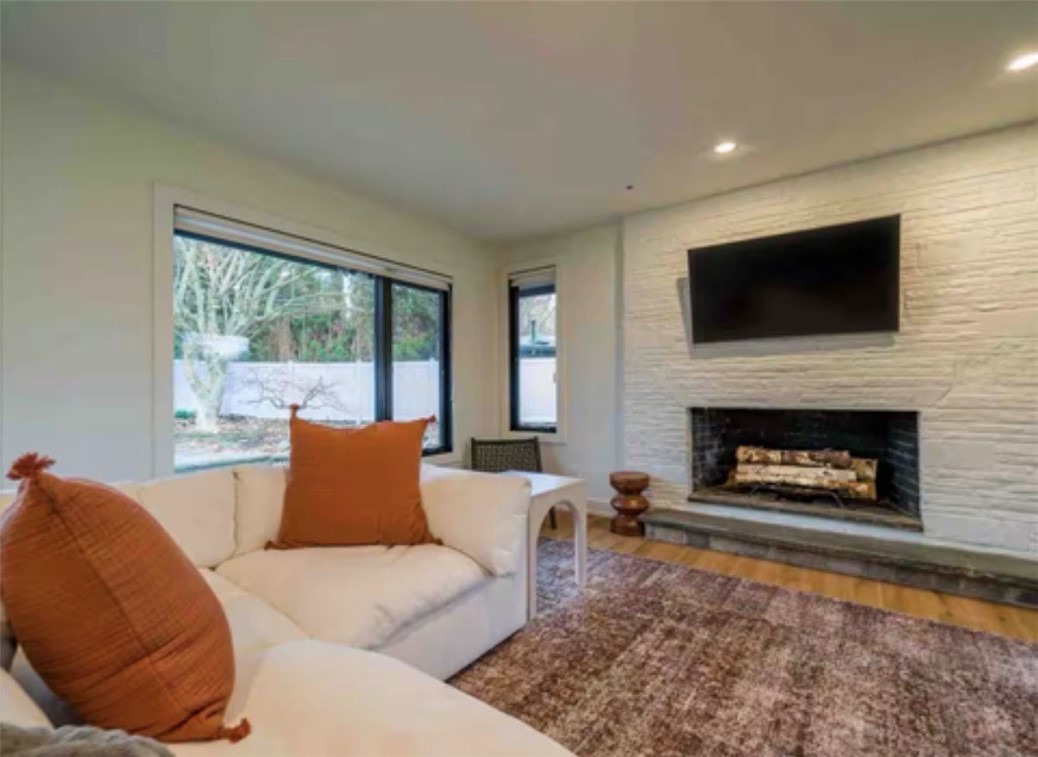 220 Thackery Road Brighton, NY 14610 - Photo 11 of 24