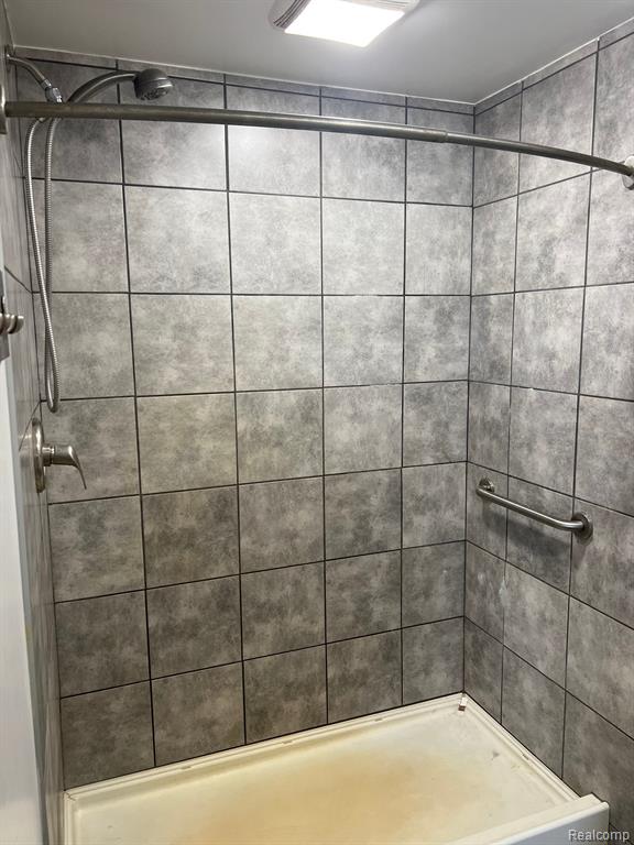 3450 West Castle Road Fostoria, MI 48435 - Photo 14 of 26