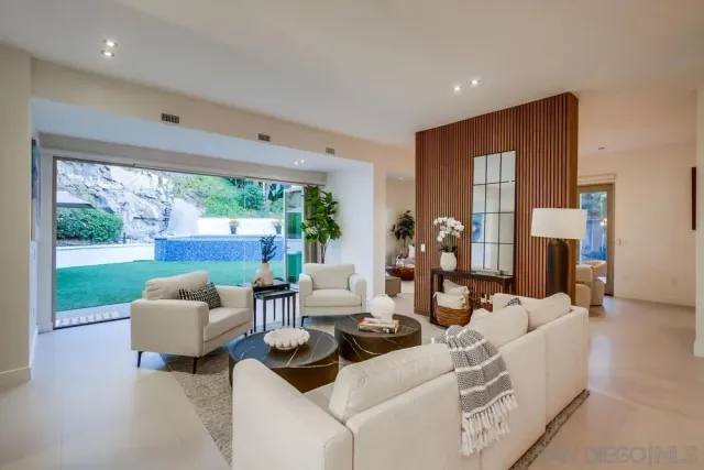 $5,500,000 | 5435 Parkview Drive, La Jolla, CA 92037