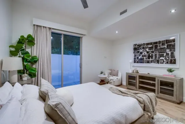 $5,500,000 | 5435 Parkview Drive, La Jolla, CA 92037