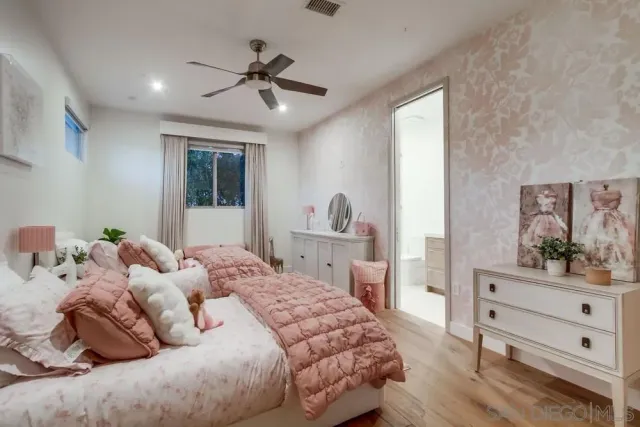 $5,500,000 | 5435 Parkview Drive, La Jolla, CA 92037