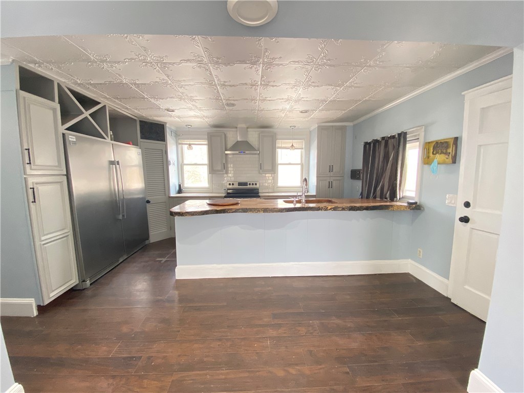 53 Division Road West Greenwich, RI 02817 - Photo 8 of 23 Gallery Image 8