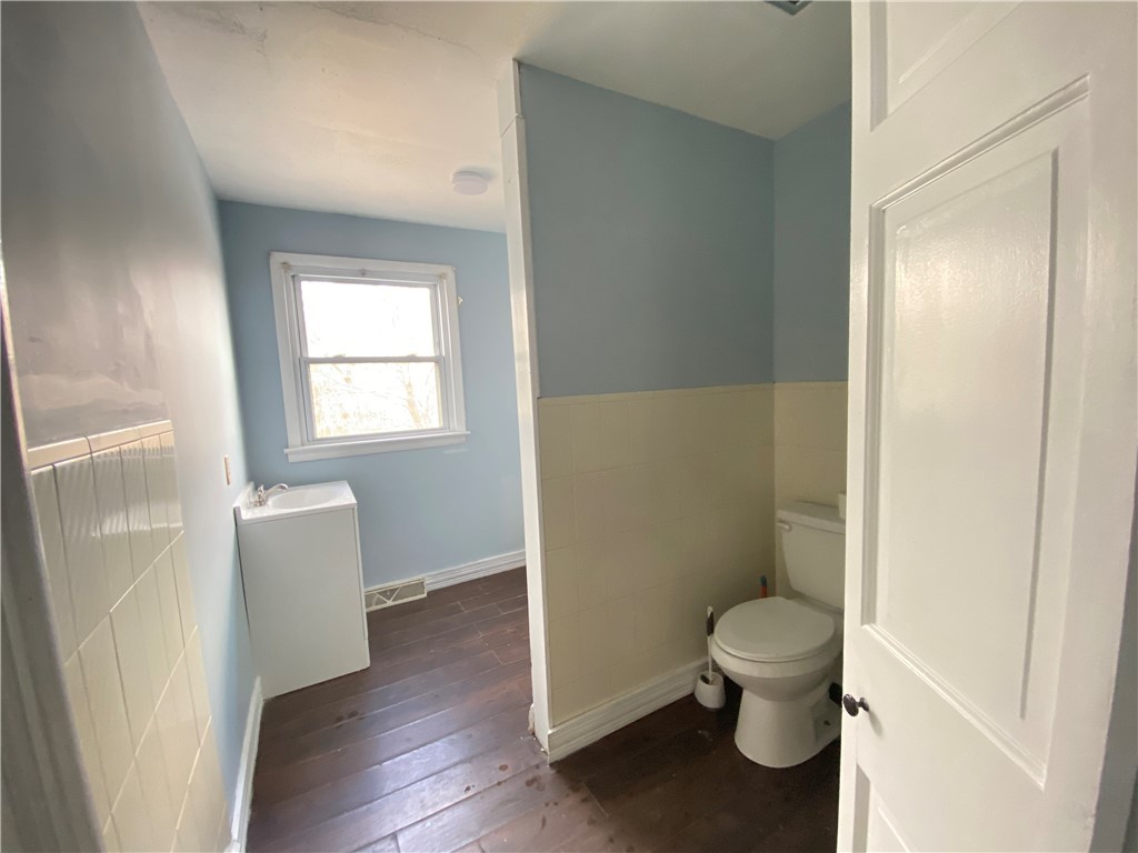 53 Division Road West Greenwich, RI 02817 - Photo 10 of 23 Gallery Image 10