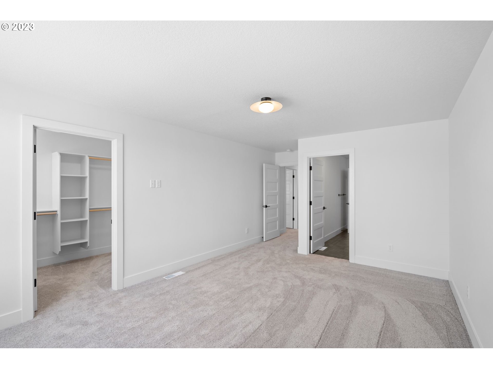 715 Northwest 175th Way Ridgefield, WA 98642 - Photo 21 of 26 a view of an empty room