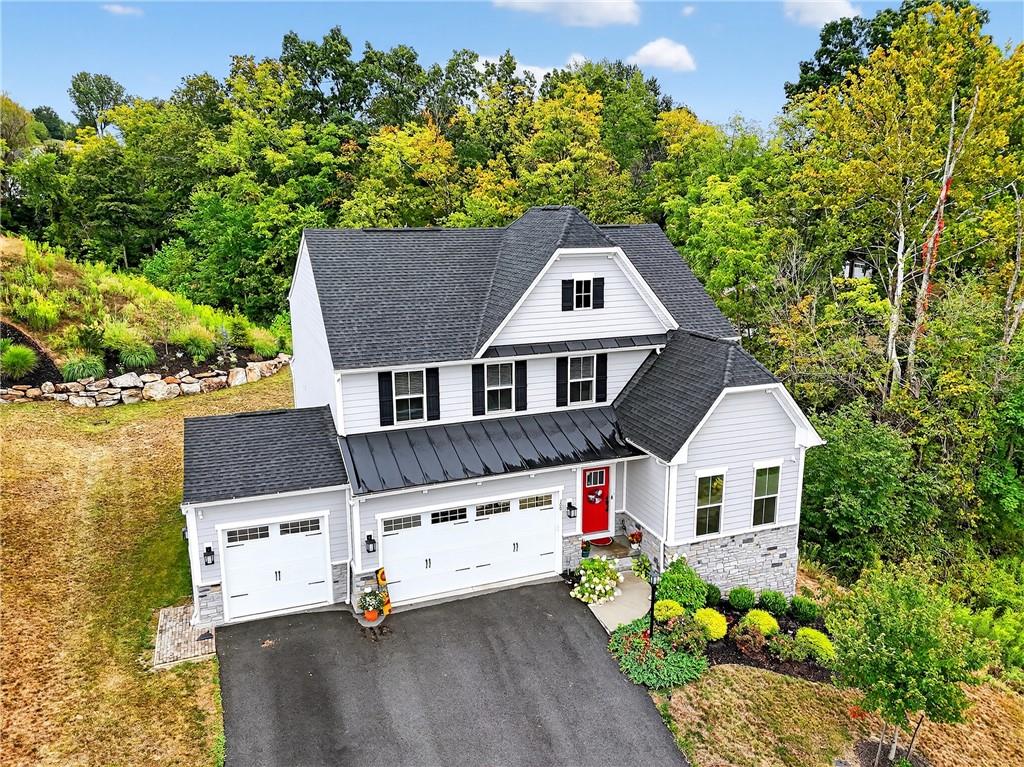 200 Juniper Way Canonsburg, PA 15317 - Photo 2 of 41 3 car garage