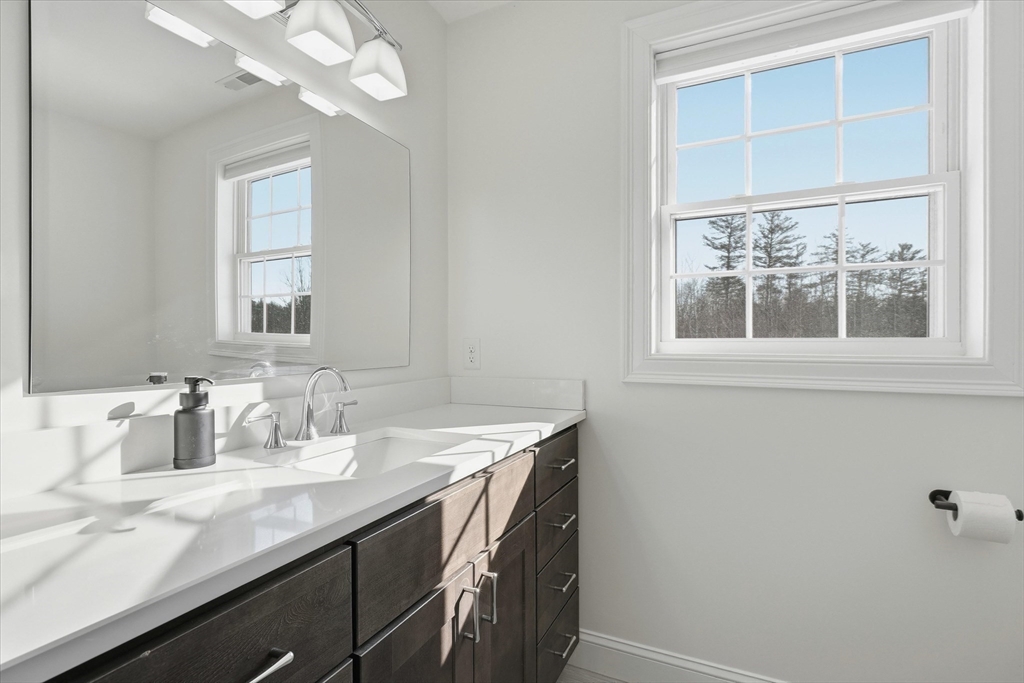 245 Salem Road Dracut, MA 01826 - Photo 25 of 41