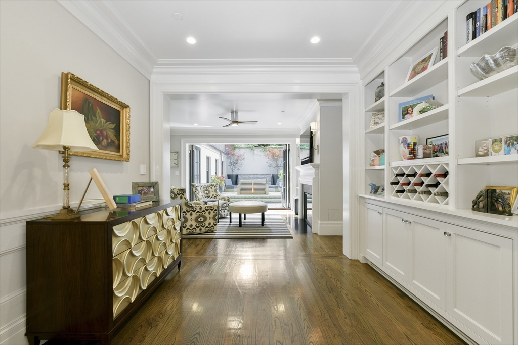 75 Hancock Street Boston, MA 02114 - Photo 15 of 27