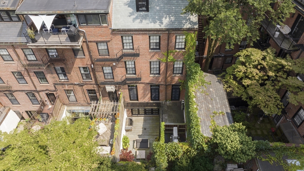 75 Hancock Street Boston, MA 02114 - Photo 26 of 27