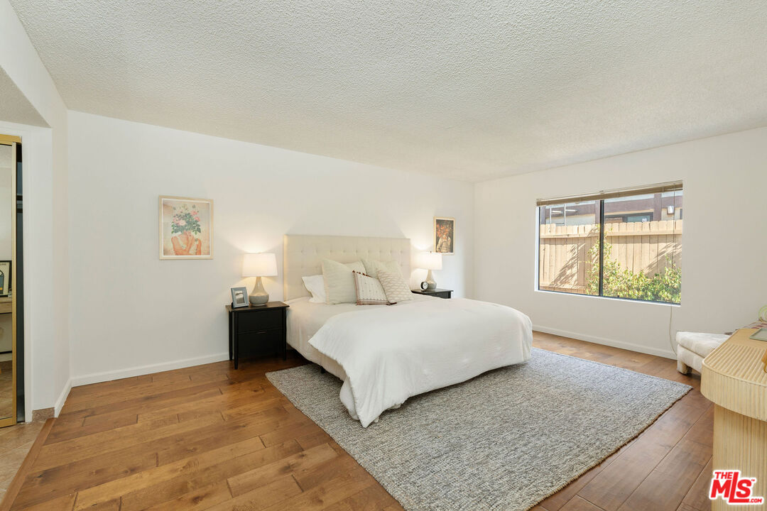 1401 Valley View Road, Unit 230 Glendale, CA 91202 - Photo 14 of 34 Gallery Image 14