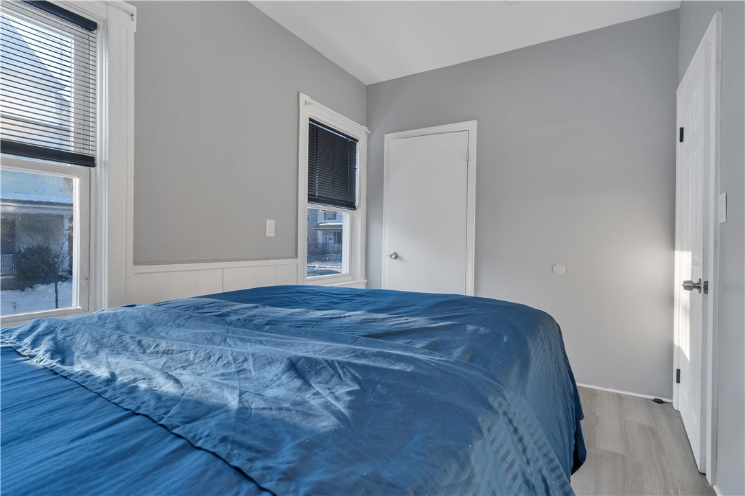 38 Mitchell Street Providence, RI 02907 - Photo 18 of 35
