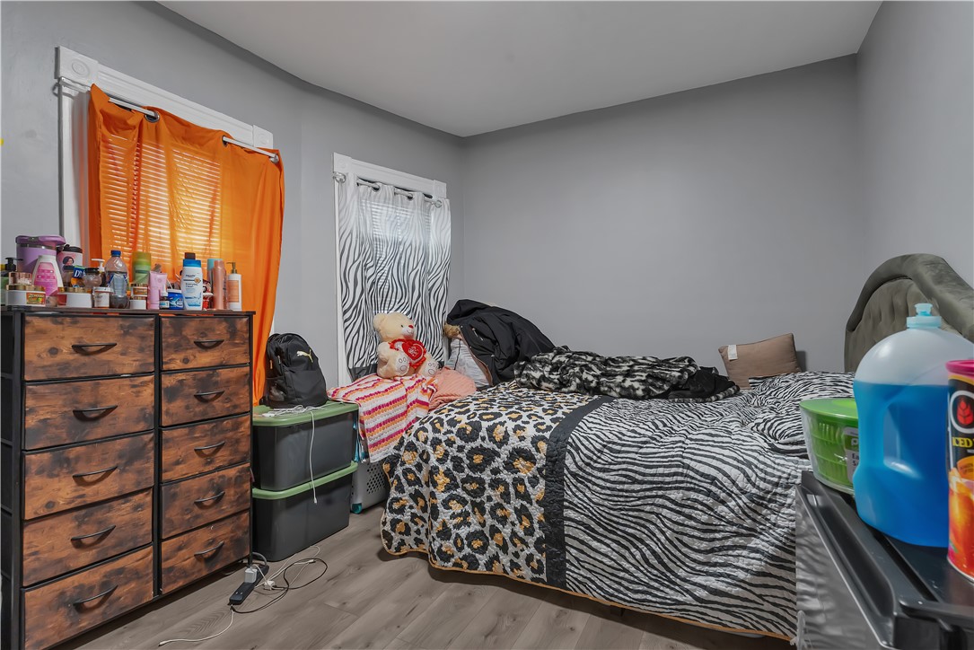 38 Mitchell Street Providence, RI 02907 - Photo 19 of 35