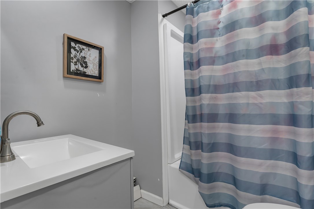 38 Mitchell Street Providence, RI 02907 - Photo 21 of 35