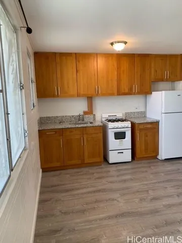 $1,350 | 1943 Pacific Heights Road, Unit 8, Honolulu, HI 96813