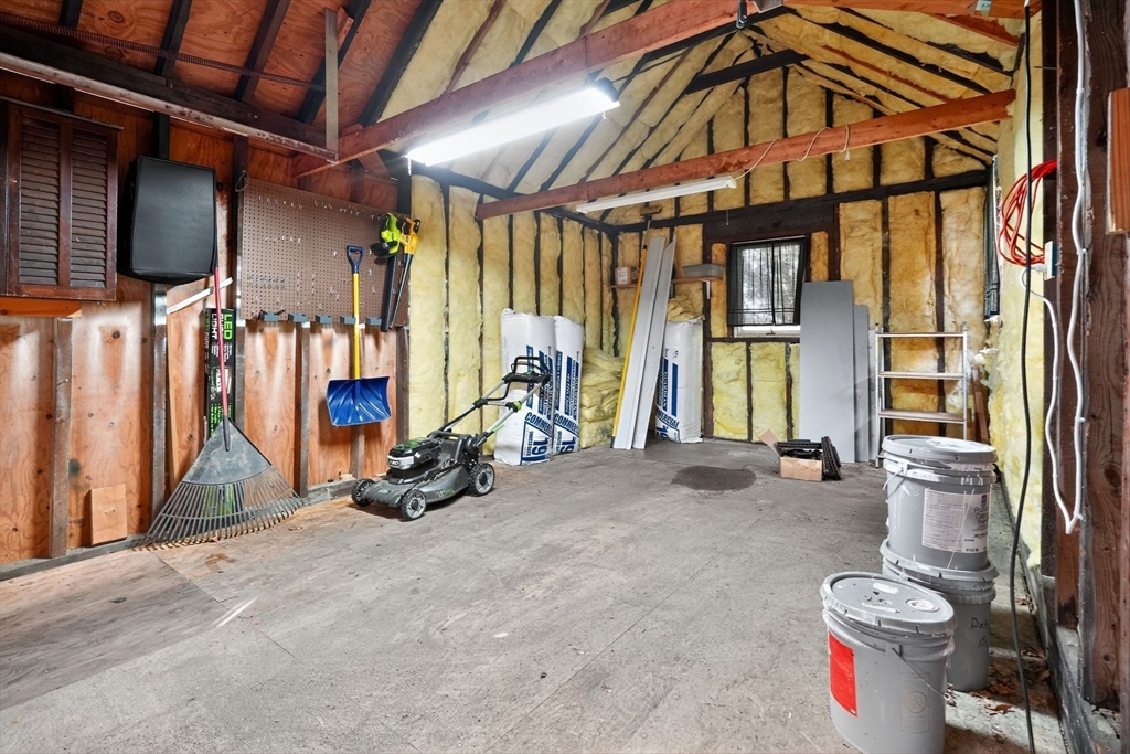 220 Orange Street Athol, MA 01331 - Photo 12 of 27