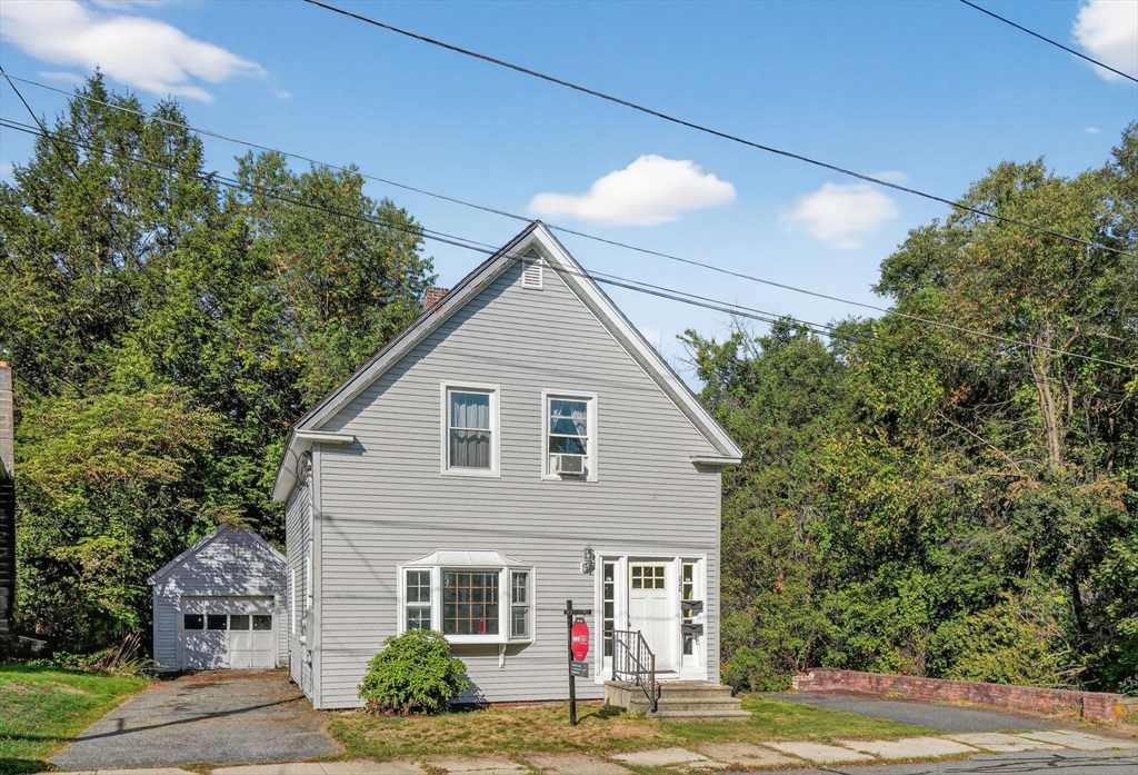 220 Orange Street Athol, MA 01331 - Photo 3 of 27