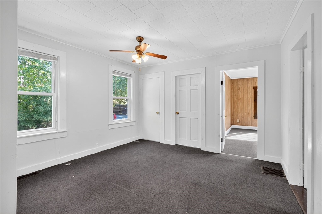 220 Orange Street Athol, MA 01331 - Photo 5 of 27