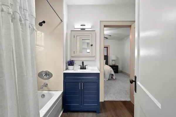 $259,900 | 993 Christiana Street, Green Bay, WI 54303