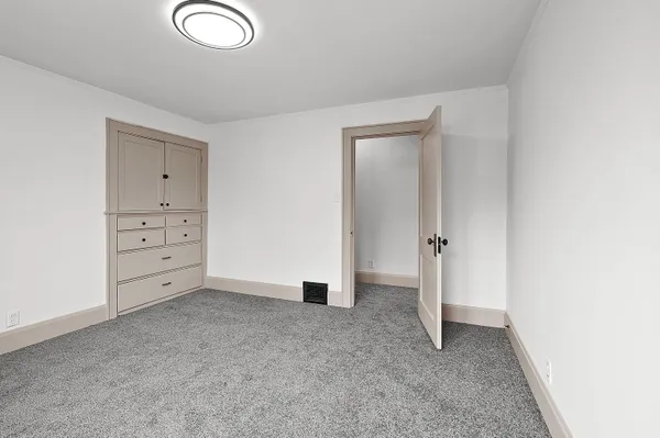 $259,900 | 993 Christiana Street, Green Bay, WI 54303