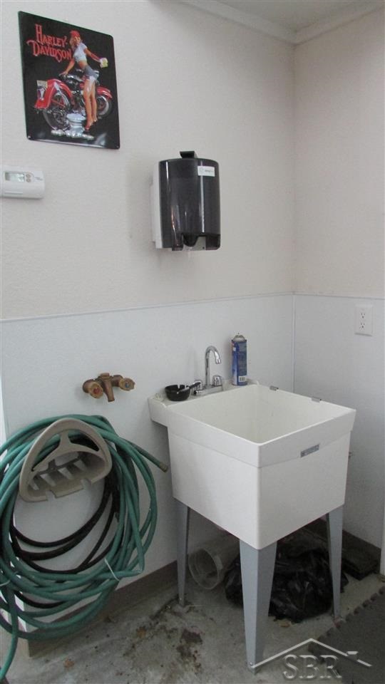 1504 South Hemlock Road Hemlock, MI 48626 - Photo 35 of 41 31228513-36.JPG