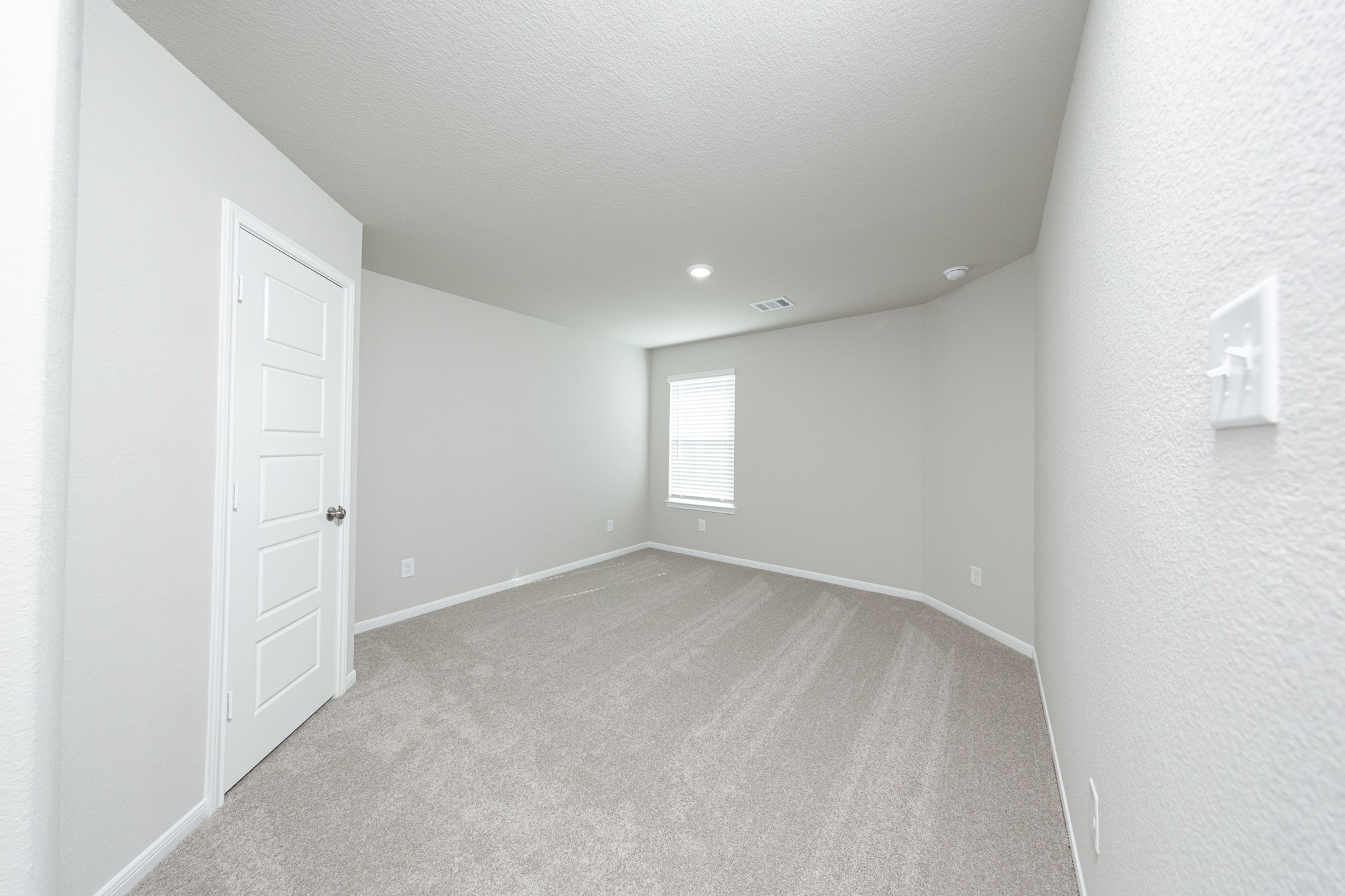 3878 Avalon Lane Conroe, TX 77301 - Photo 19 of 28 a view of an empty room