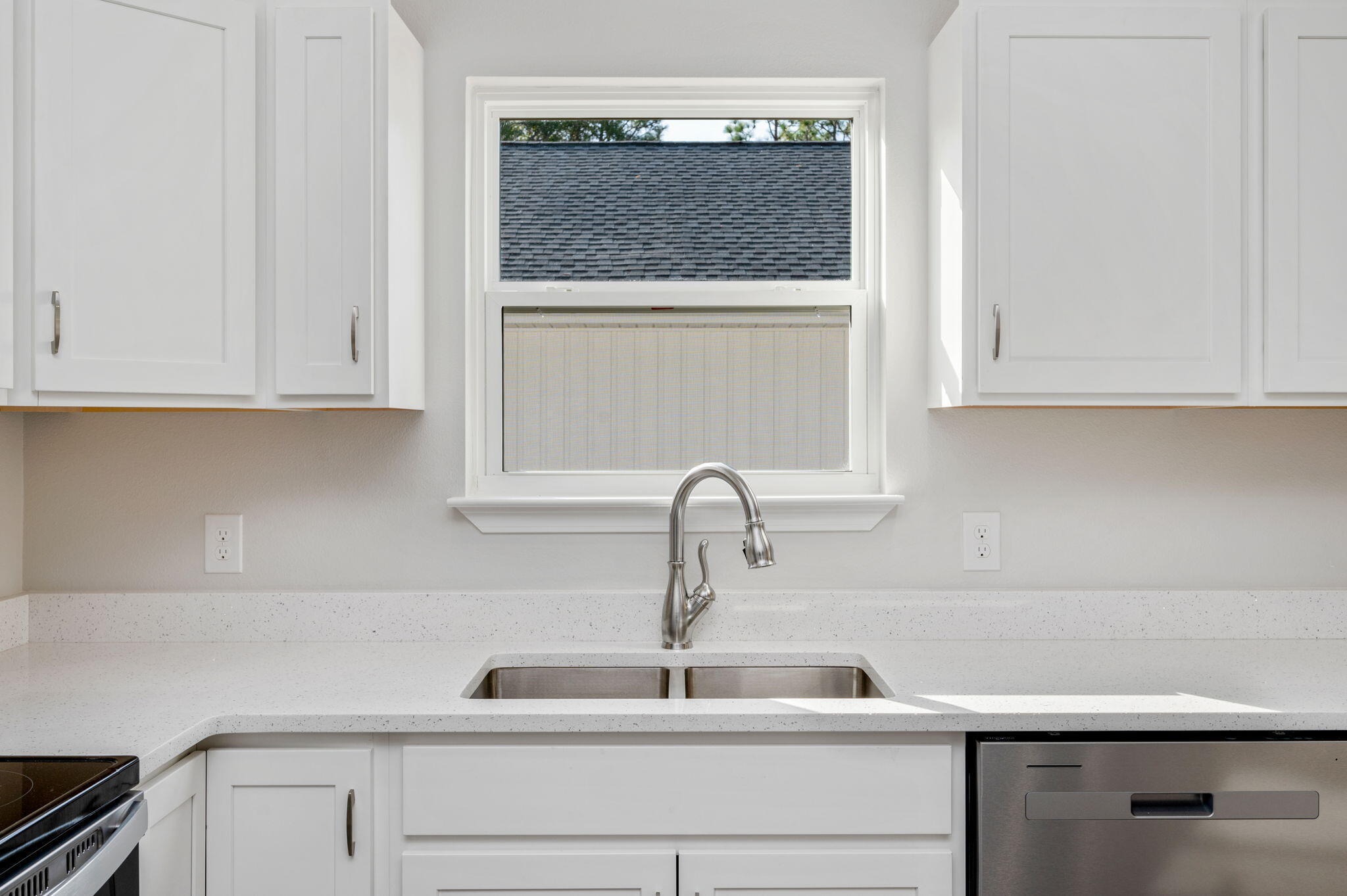 1002 Valley Road Crestview, FL 32539 - Photo 11 of 31 a close view of sink and tap