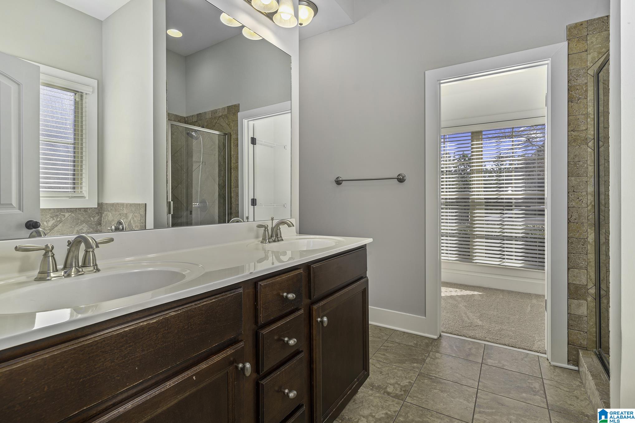 1256 Grants Way Birmingham, AL 35210 - Photo 16 of 32