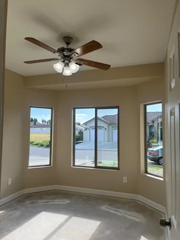 $625,000 | 8230 Lake Shore Drive, Chowchilla, CA 93610