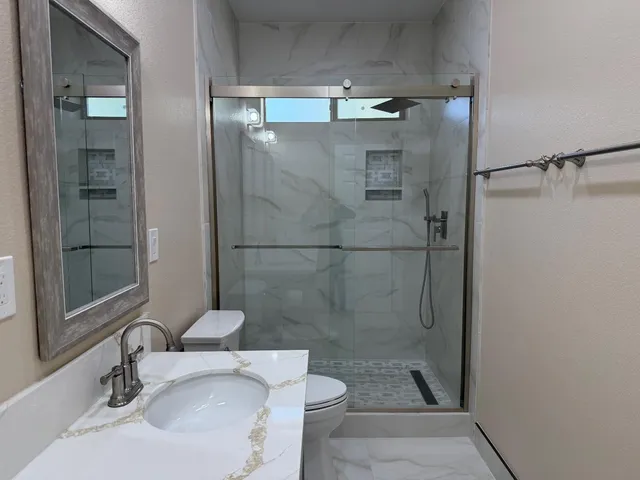 $625,000 | 8230 Lake Shore Drive, Chowchilla, CA 93610