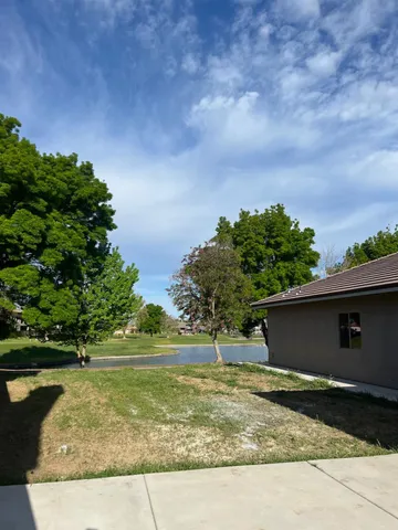 $625,000 | 8230 Lake Shore Drive, Chowchilla, CA 93610