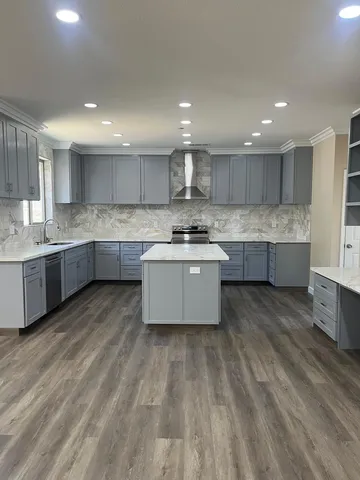 $625,000 | 8230 Lake Shore Drive, Chowchilla, CA 93610