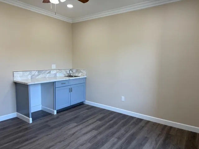 $625,000 | 8230 Lake Shore Drive, Chowchilla, CA 93610