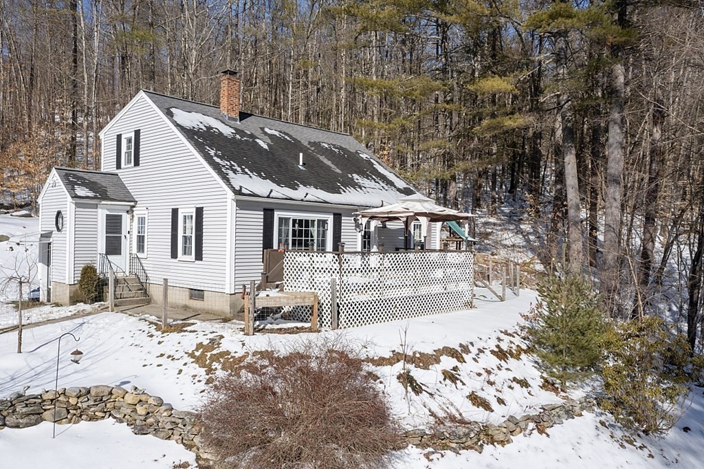 16 Flagg Hill Road Erving, MA 01344 - Photo 1 of 31 Gallery Image 1