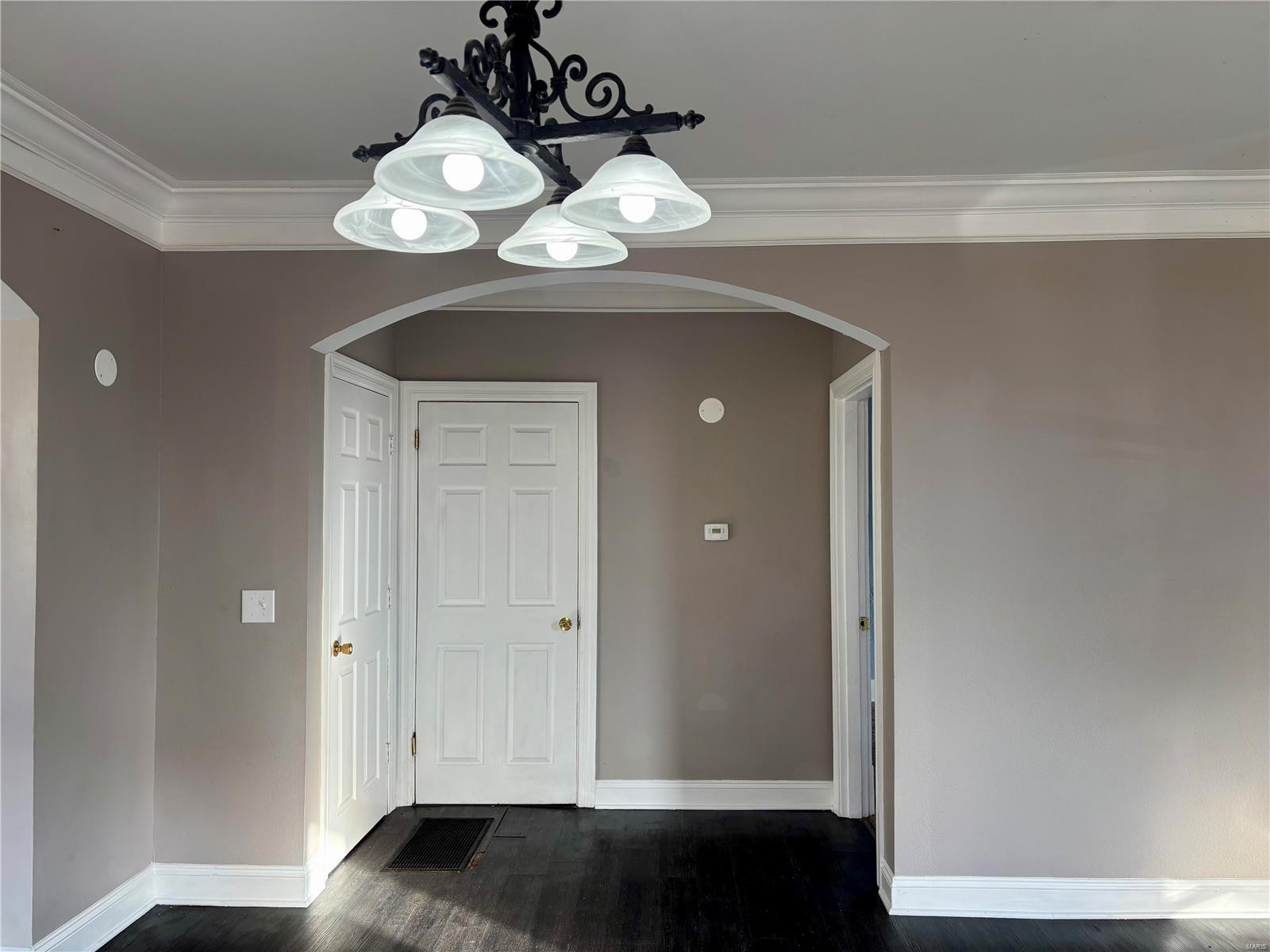 330 Rohm Place Roxana, IL 62084 - Photo 7 of 25