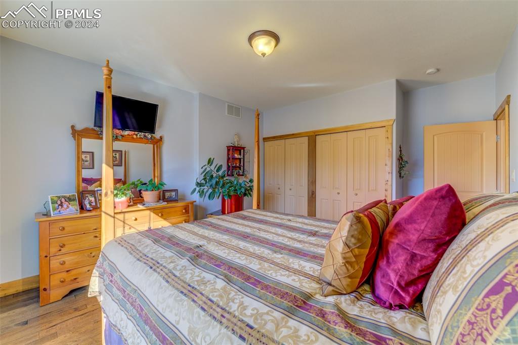 111 Rocchio Drive Florence, CO 81226 - Photo 28 of 50 a bed room with a bed and a television