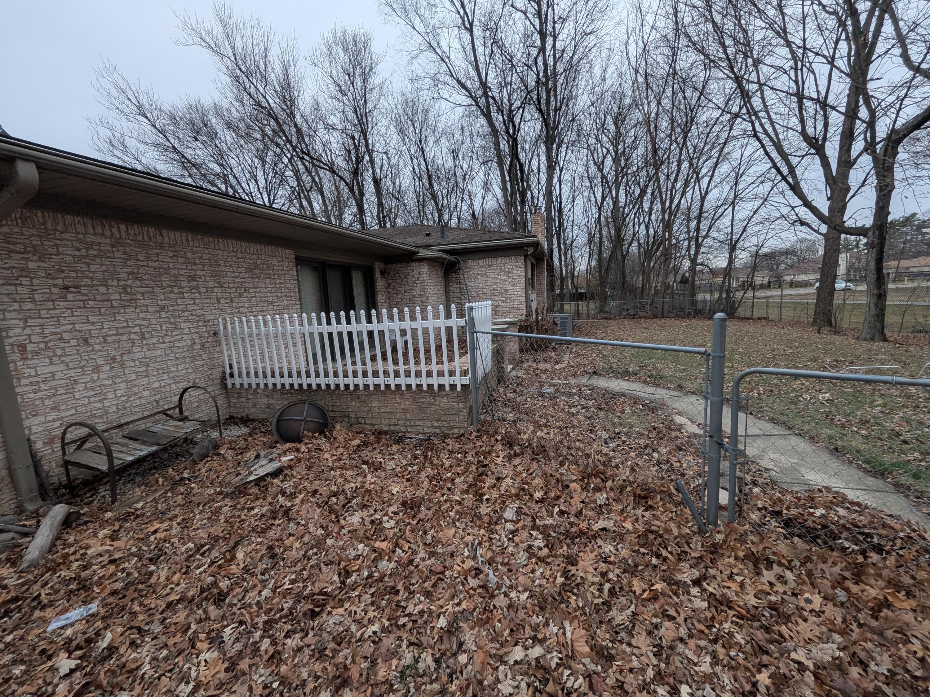 11235 Common Road Warren, MI 48093 - Photo 2 of 21 PXL_20260113_172131454