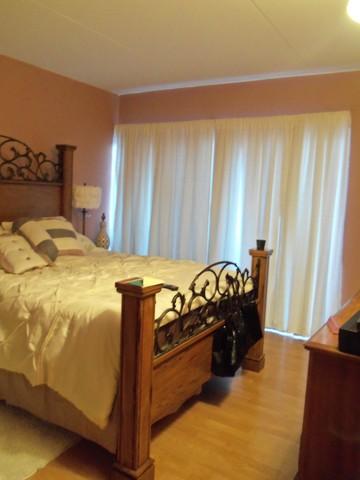 1802 Kenneth Circle, Unit 1802 Elgin, IL 60120 - Photo 8 of 10