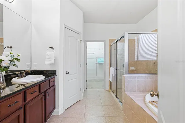 $600,000 | 7907 Hampton Lake Drive, Tampa, FL 33647