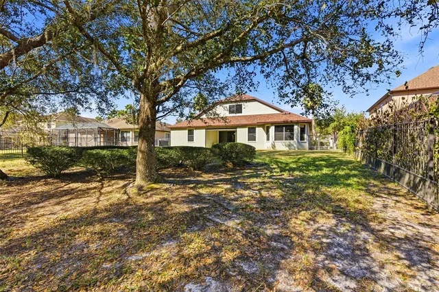 $600,000 | 7907 Hampton Lake Drive, Tampa, FL 33647