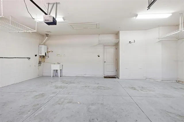 $600,000 | 7907 Hampton Lake Drive, Tampa, FL 33647