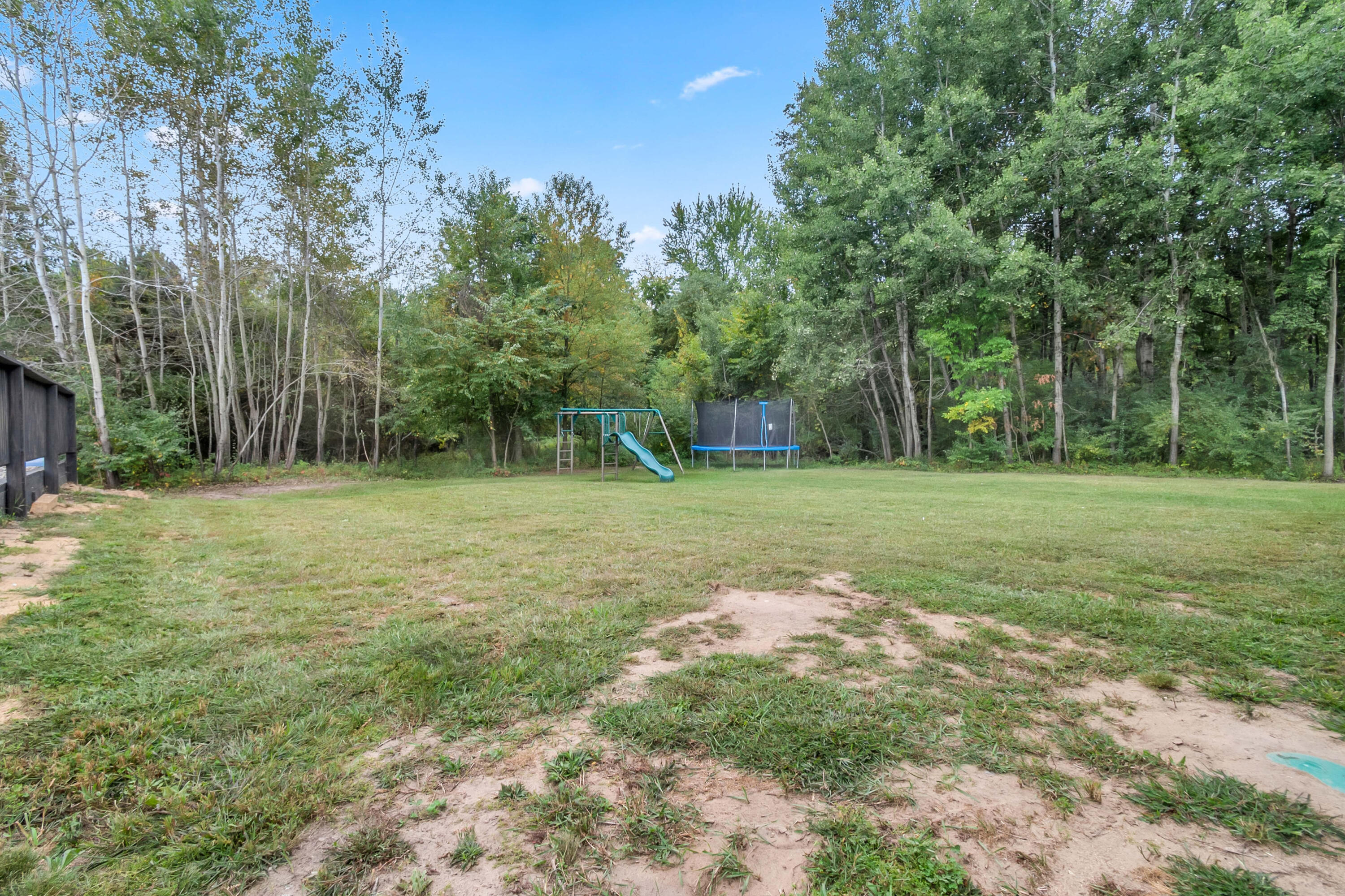 9921 Bankers Road Reading, MI 49274 - Photo 48 of 55 28