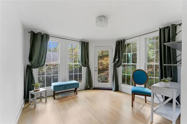 $6,100 | 302 Hascall Road Northwest, Atlanta, GA 30309