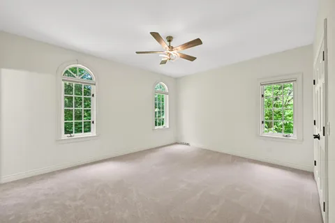 $2,695,000 | 2146 West Columbia Court, Mequon, WI 53092