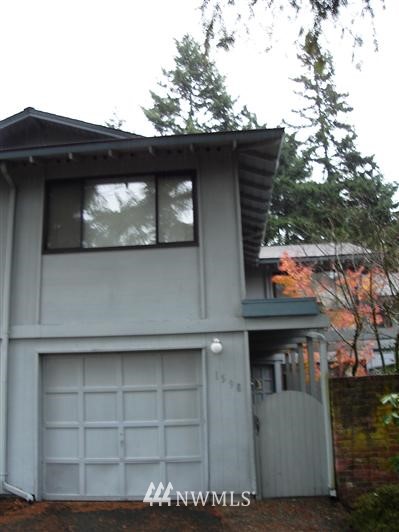 1598 Aberdeen Court Southeast Renton, WA 98055 - Photo 1 of 1
