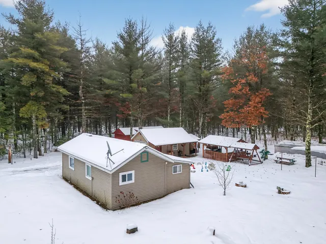 $245,000 | 1321 Bighorn Avenue, Big Flats, WI 54613