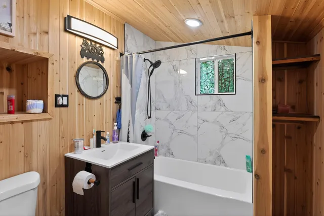 $245,000 | 1321 Bighorn Avenue, Big Flats, WI 54613