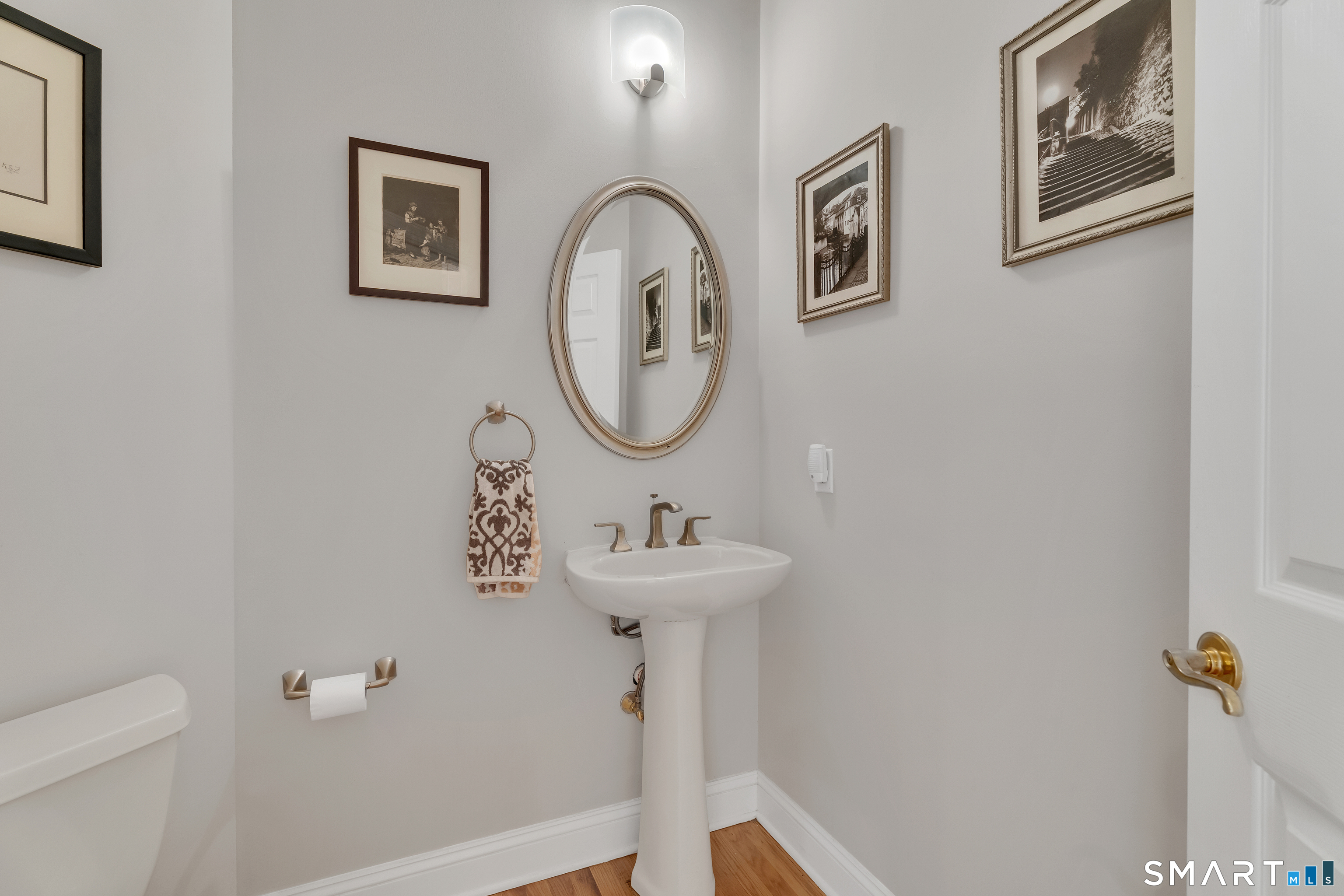 104 Salem Road Trumbull, CT 06611 - Photo 17 of 39
