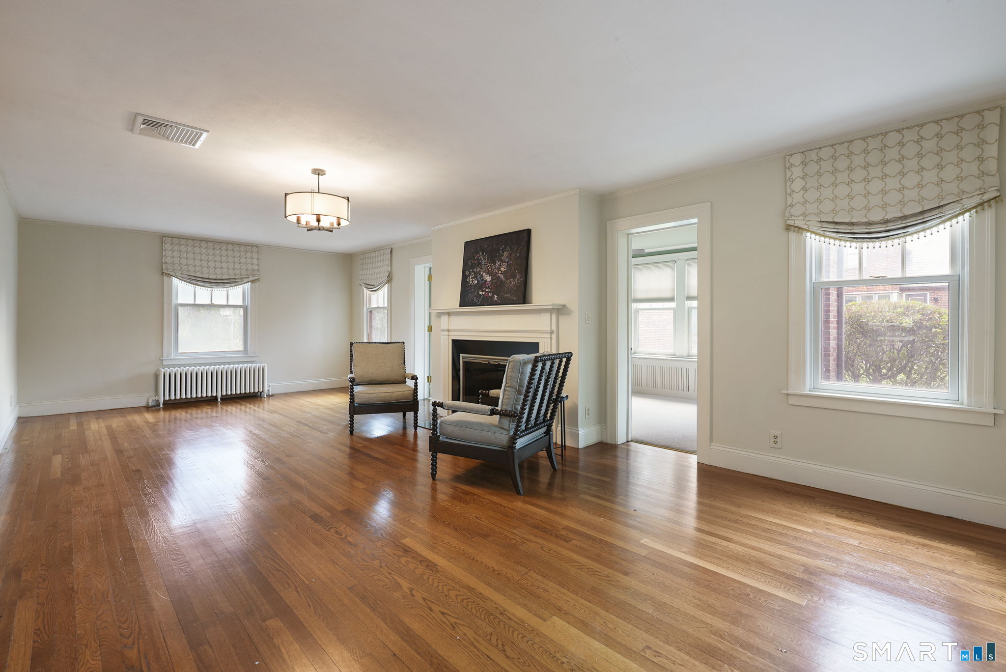 676 Ridge Road Wethersfield, CT 06109 - Photo 7 of 30 Gallery Image 7