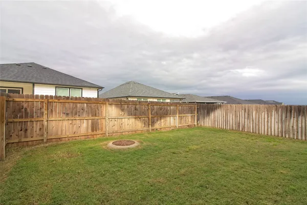 $1,575 | 473 Cr 306 Jarrell Tx 76537, Unit B, Jarrell, TX 76537