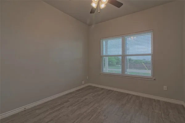 $1,575 | 473 Cr 306 Jarrell Tx 76537, Unit B, Jarrell, TX 76537